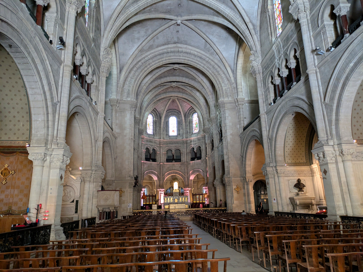 what to see in Nimes