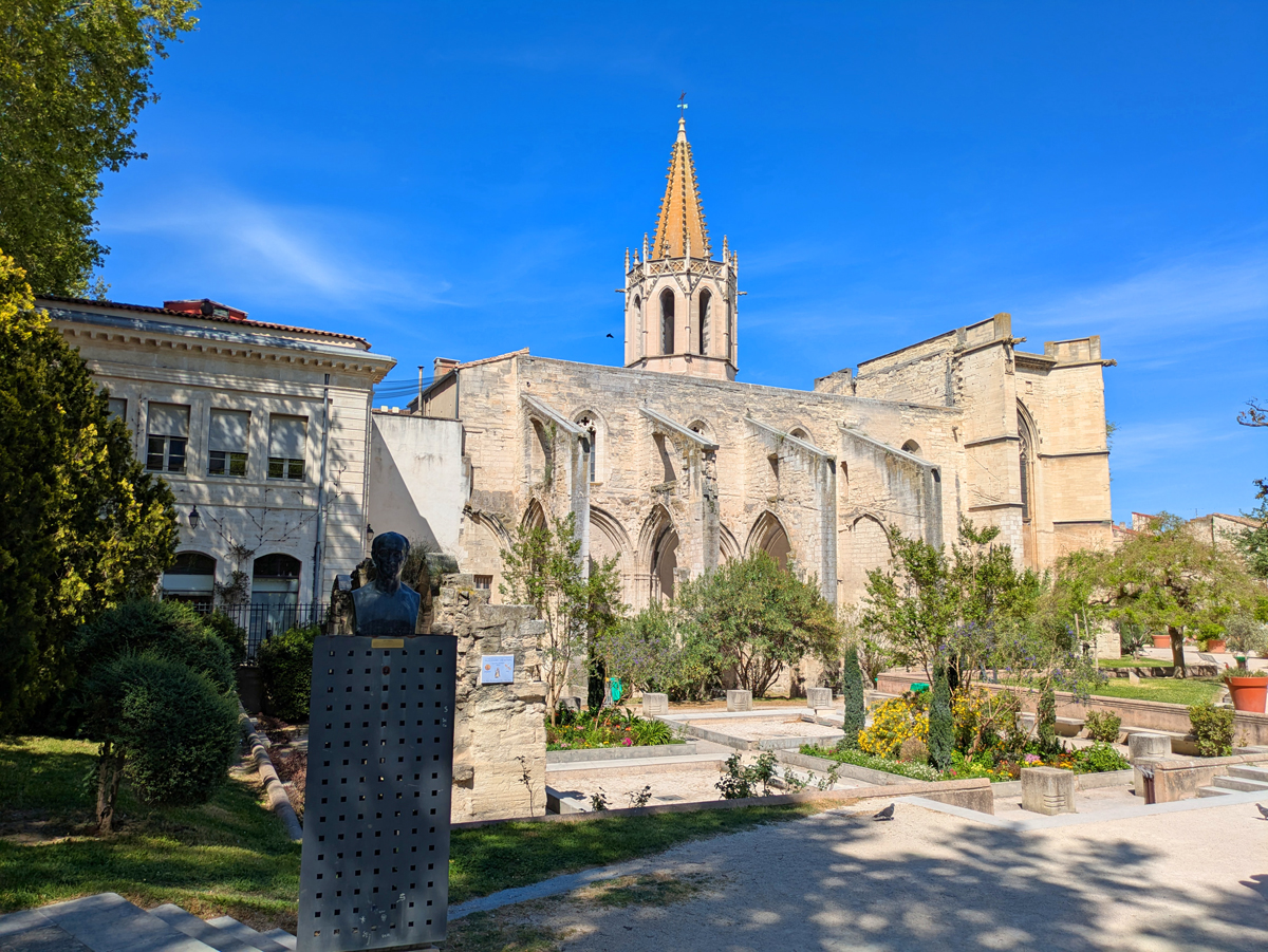 What to do in Avignon