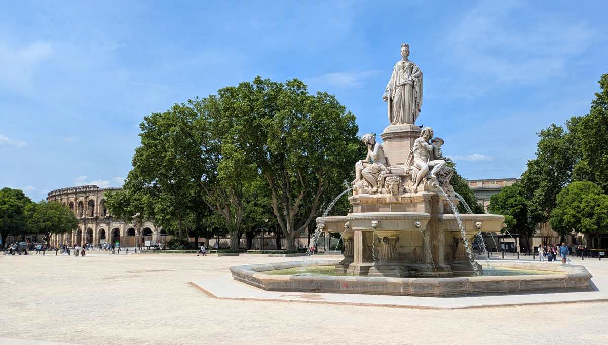 Can you Visit Nîmes on a day trip?