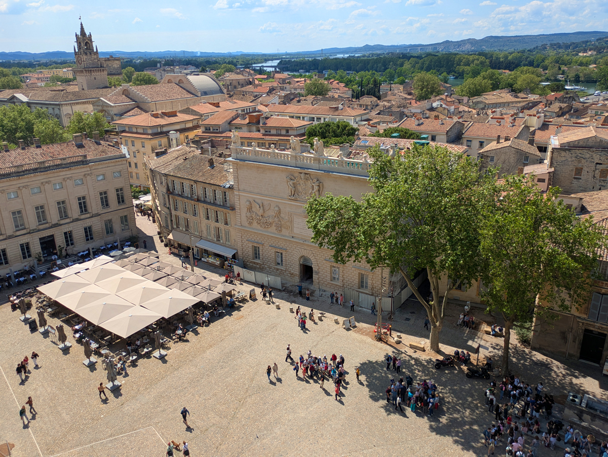 What to do in Avignon