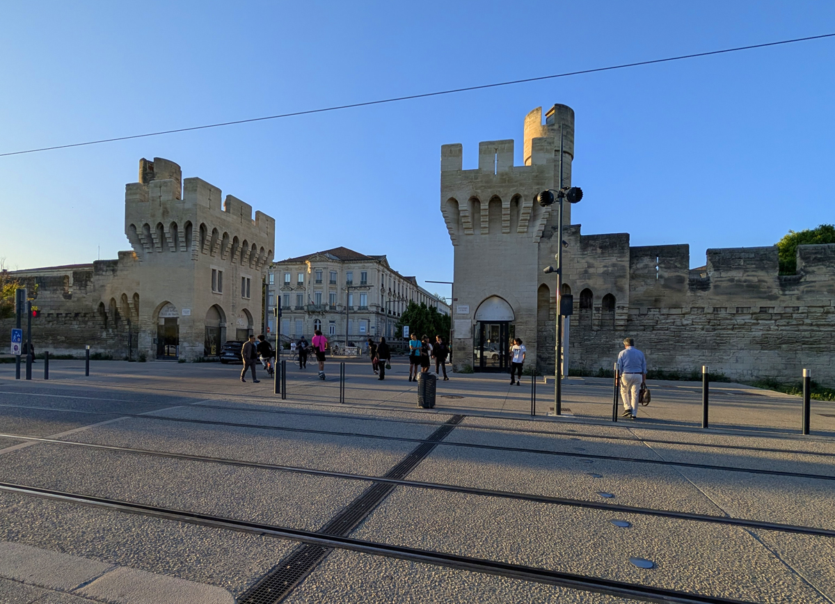 What to do in Avignon
