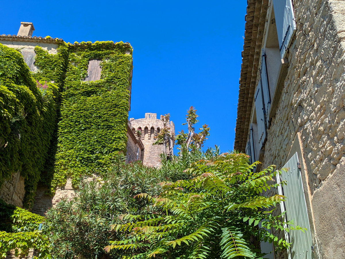 Visiting Gordes