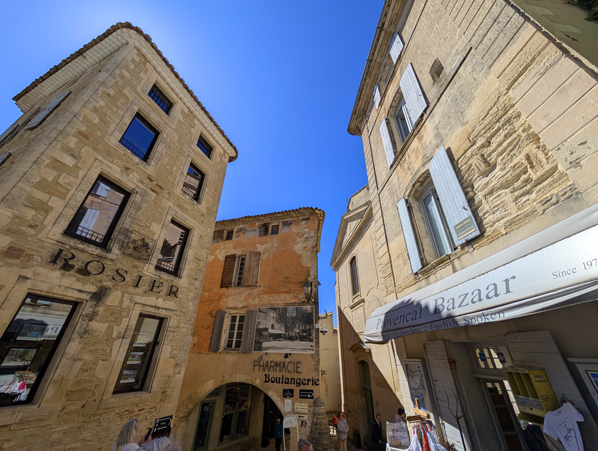 visiting Gordes France