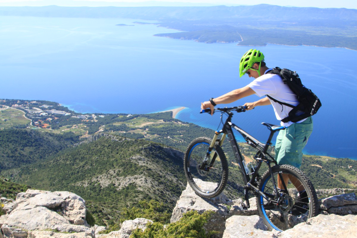 The Best Cycling Routes on the Croatian Coast