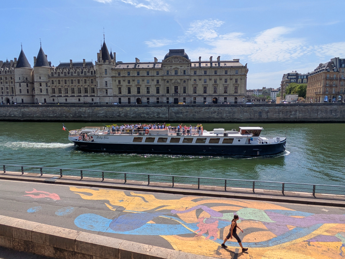 A month in Paris