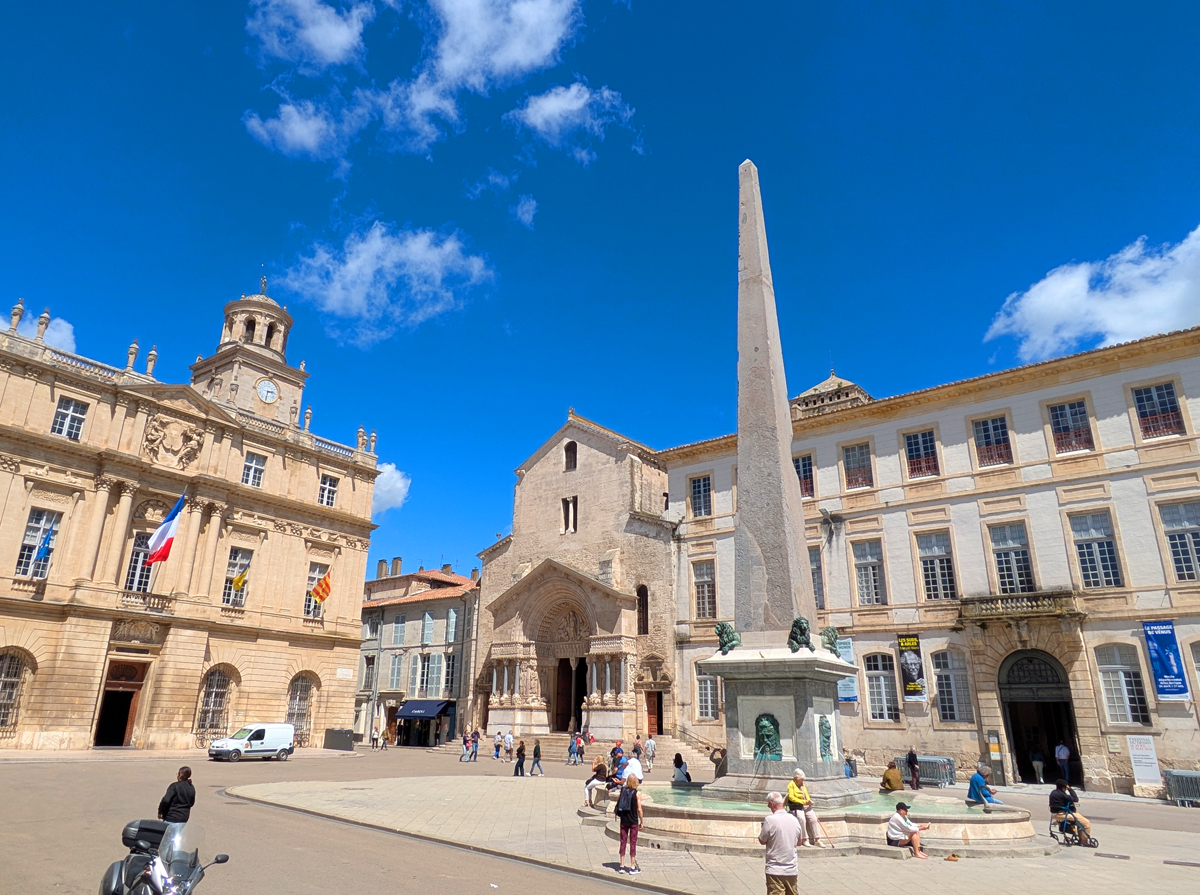 7 Things to See in Arles