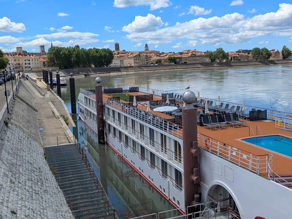 7 Things to See in Arles
