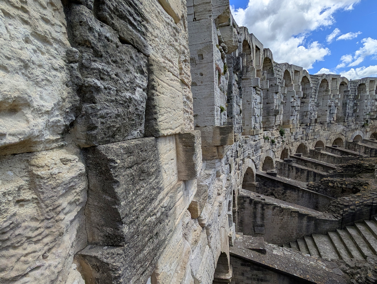 7 Things to See in Arles