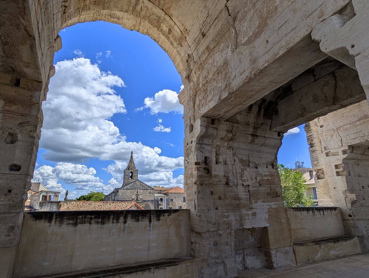 7 Things to See in Arles