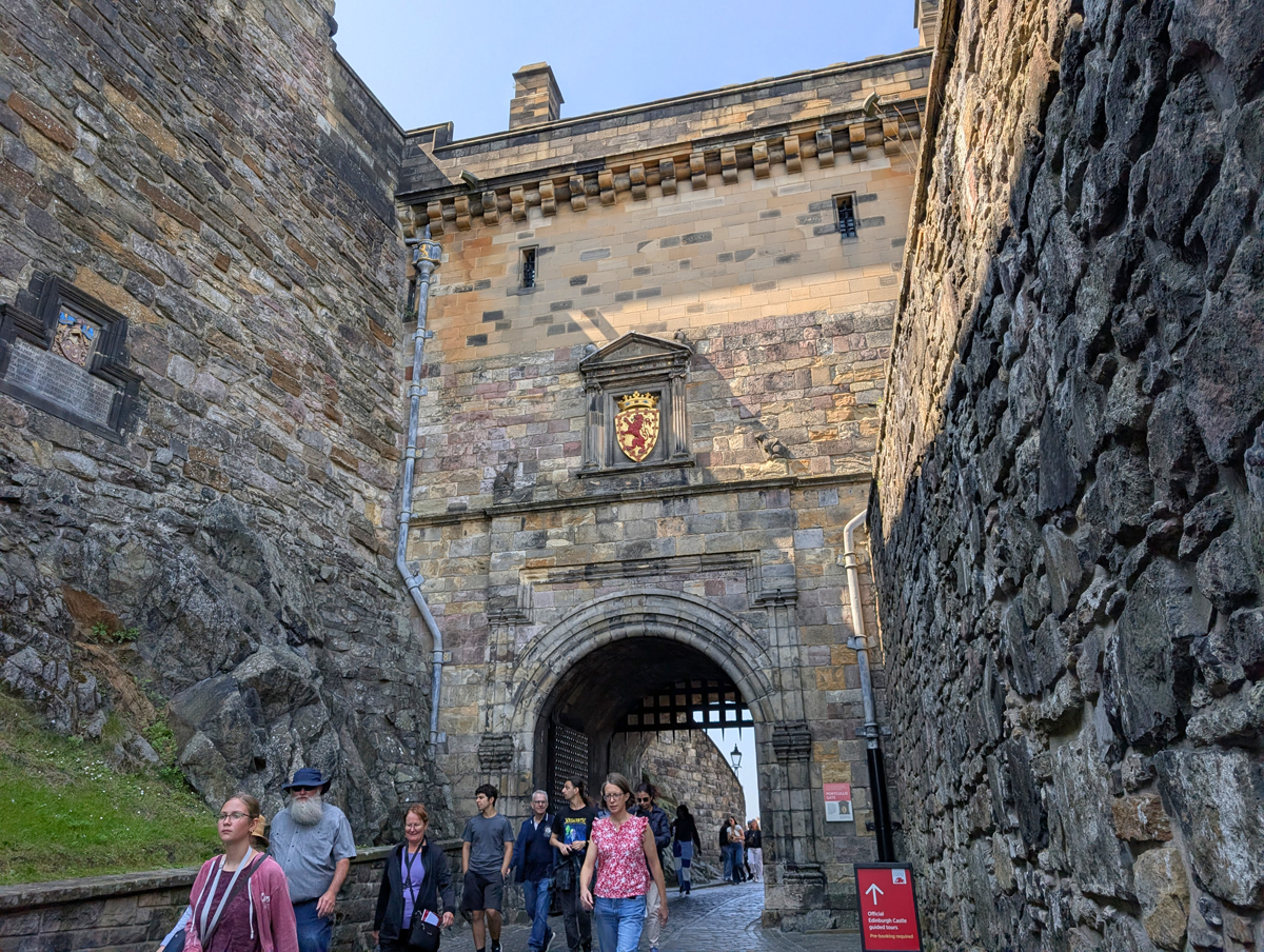 30 Things to Do in Edinburgh