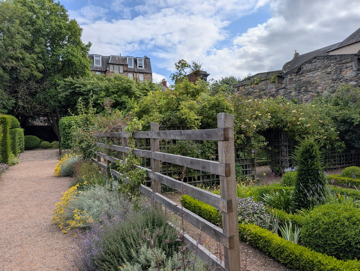 30 Things to Do in Edinburgh