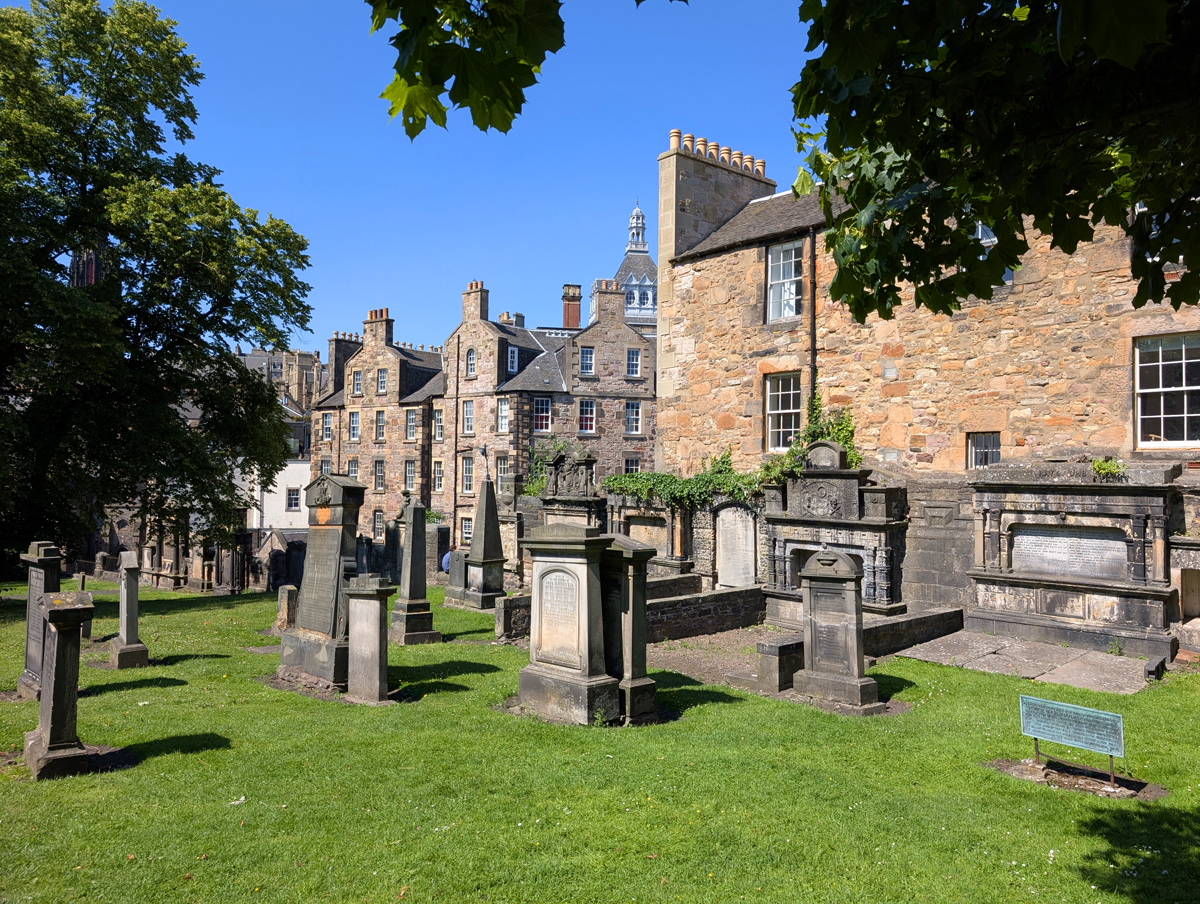 30 Things to Do in Edinburgh