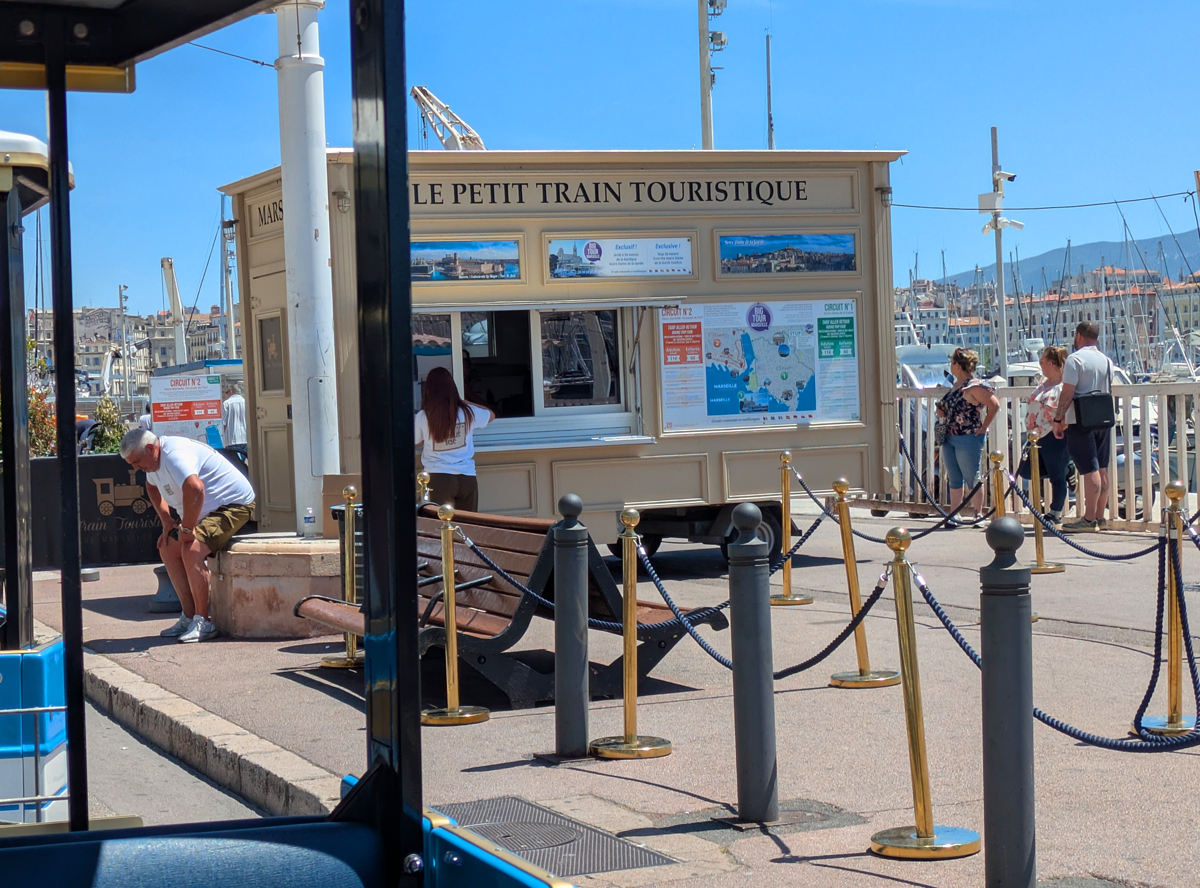 a day trip itinerary Marseille