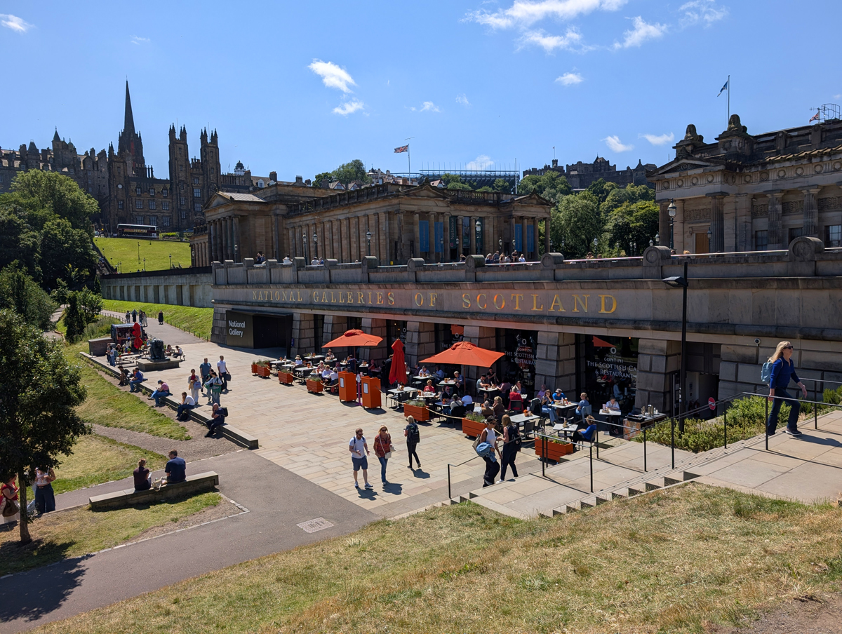 30 Things to Do in Edinburgh